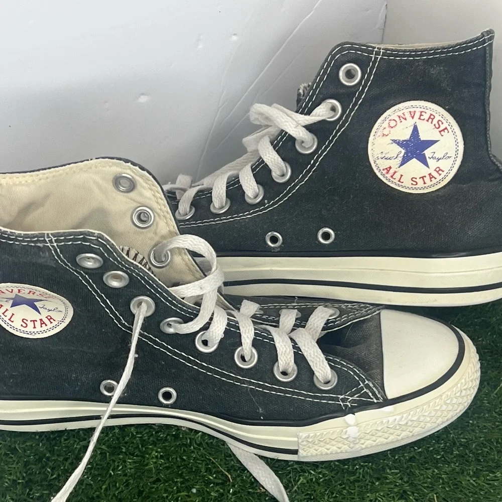 Converse Chuck Taylor All Star Women’s High Top Canvas Sneakers Black/White 8.5